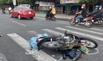 Xe môtô phân khối lớn va chạm xe máy, 2 người bị thương nặng