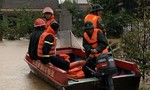Thừa Thiên Huế: Quốc lộ 1A ngập sâu, 1 người mất tích