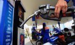 Giá xăng dầu kéo chỉ số CPI tháng 2 tăng 1%
