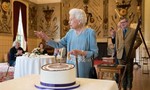 Chủ tịch nước Nguyễn Xuân Phúc gửi thư chúc mừng Nữ hoàng Anh Elizabeth II