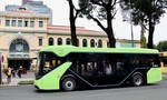 Xe buýt điện thông minh: Người dân đợi mong