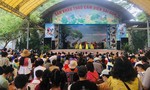 Thảo cầm viên Sài Gòn đông nghẹt người trong ngày Giỗ Tổ Hùng Vương