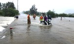 Thủ tướng chỉ đạo khẩn trương khắc phục hậu quả mưa lũ tại miền Trung