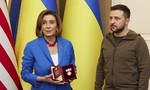 Chủ tịch Hạ viện Mỹ thăm Kyiv giữa chiến sự ác liệt