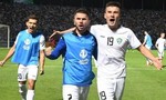 Video trận Uzbekistan vào bán kết dù đá thiếu người hơn 105 phút