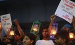 Bangladesh thiếu điện trầm trọng phải cắt giảm giờ học, giờ làm