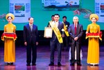 Amway Việt Nam nhận giải thưởng "Sản phẩm vàng vì sức khỏe cộng đồng"