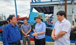 Bộ trưởng Lê Minh Hoan kiểm tra công tác chống bão ở Quảng Ngãi, Quảng Nam