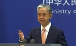 ‘Bất đồng’ chống dịch, Trung Quốc ngừng cấp visa cho công dân Nhật và Hàn