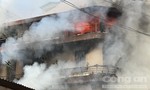 Cháy lớn căn nhà 4 tầng làm nghề mây tre đan trong hẻm ở quận Gò Vấp