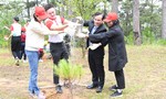 Saigon Co.op cùng OMO tặng hạt giống hưởng ứng chương trình trồng 1 tỷ cây xanh