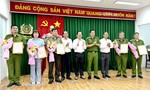 Khen thưởng các đơn vị tham gia phá nhanh vụ án cướp ngân hàng tại huyện Hóc Môn