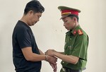 Đánh sập đường dây buôn lậu ĐTDĐ, máy tính bảng từ Campuchia về Việt Nam
