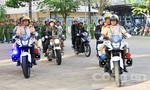 CSGT Công an TPHCM đảm bảo an toàn cho người dân về quê, đi chơi dịp Tết Dương lịch