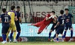 Clip diễn biến trận CLB LPHAGL bất ngờ “hạ” Hà Nội FC 2-0
