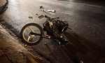 Hai xe máy tông nhau văng xa 15m, một người tử vong