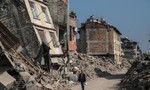 Nhiều tòa nhà bị sập sau động đất, Thổ Nhĩ Kỳ bắt huyện trưởng
