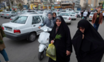 Iran lắp camera quay cảnh phụ nữ vi phạm quy định về trang phục