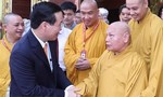 Chủ tịch nước thăm, chúc mừng các chức sắc, tăng ni, phật tử tại TPHCM dịp Đại lễ Phật đản