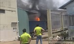 Cháy lớn tại công ty nội thất trong khu chế xuất Linh Trung 2