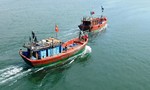Bình Thuận: Liên tiếp 3 thuyền viên rơi xuống biển mất tích