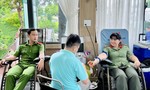 Công an Quận 12: Hăng hái tham gia hoạt động hiến máu cứu người