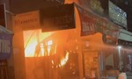 Cháy cửa hàng quần áo lúc rạng sáng, 1 người chết, 4 người bị thương