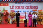 Thiếu tướng Lê Hồng Nam dự Lễ khai giảng năm học mới tại trường Tiểu học Võ Thị Sáu