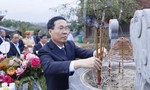 Chủ tịch nước Võ Văn Thưởng dâng hương tưởng nhớ Chủ tịch Hồ Chí Minh