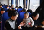 Chùm ảnh: Những chuyến tàu "xuân vận" ở Trung Quốc
