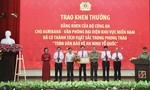 Văn phòng Agribank khu vực miền Nam nhận Bằng khen của Bộ trưởng Bộ Công an