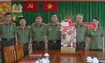 Trung tướng Lê Hồng Nam, Giám đốc Công an TPHCM thăm, chúc Tết các đơn vị