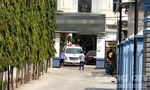 Điều tra 2 người đàn ông tử vong trong quán cà phê chòi và khách sạn