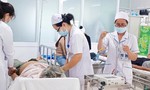 Hai vụ tai nạn trên cao tốc TPHCM - Trung Lương, 10 người nhập viện