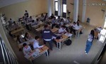 Nam sinh lớp 10 bị bạn đánh thủng màng nhĩ trong lớp học
