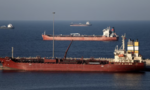 Iran bắt đầu rải thủy lôi ở eo biển Hormuz chặn đường lưu thông của tàu dầu