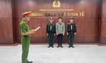 TPHCM: Khởi tố đối tượng bán lượng lớn giày dép giả mạo Nike, Adidas, Converse trên Shopee và mạng xã hội