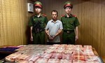 Nhóm đối tượng vận chuyển 23 kg ma túy dùng súng, dao chống trả khiến 1 cán bộ Công an bị thương