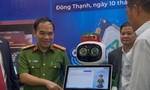 Xã Đông Thạnh: Ra mắt robot lễ tân Công an xã và vận hành Trạm hành chính công 24/7