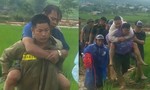 Video: Lực lượng công an giải cứu hai người mắc kẹt giữa dòng lũ dữ tại Lai Châu