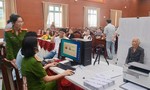 Bài 2: Gánh nặng giấy tờ được chuyển sang dữ liệu