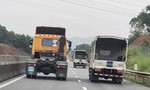 Cấm học viên tập lái xe ôtô trên đường cao tốc phân kỳ đầu tư và tại làn số 1 của đường cao tốc