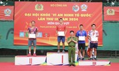 Trao giải môn quần vợt Đại hội khoẻ Vì an ninh Tổ quốc 2024