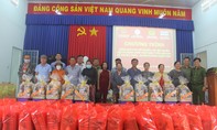 Trao quà Tết cho đồng bào khó khăn tại Tây Ninh và Vĩnh Long