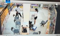 Truy bắt kẻ cầm súng vào cửa hàng Thế giới di động cướp tài sản