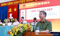 Thiếu tướng Tạ Văn Đẹp tiếp xúc cử tri  tại phường Dĩ An: Phát triển kinh tế gắn với bảo đảm an ninh bền vững