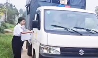 Video: Công an phường chở nữ sinh về nhà lấy giấy báo thi để kịp dự thi