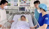 Hơn 10 giờ cứu sống bệnh nhi đa chấn thương nguy kịch nhờ hội chẩn từ xa