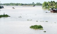 Hai anh em tắm sông, người em bị nước cuốn trôi mất tích