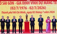 Video: Tổng Bí thư, Chủ tịch nước Tô Lâm tặng TPHCM bức tượng Chủ tịch Hồ Chí Minh